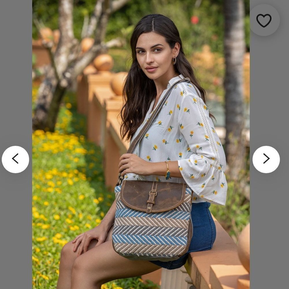 Myra Bag Winner Small & Crossbody Bag Chevron Myra Bag Shoulder
